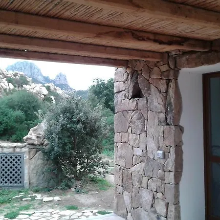 Graniti Villa *