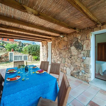 Graniti Vila San Pantaleo